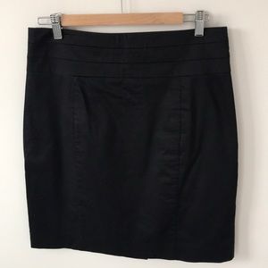 H&M women’s black pencil skirt